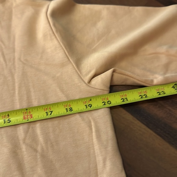 NWT Joss & J Bamboo Eco Friendly Hoodie XS, Temp Regulating, Peach Color - Picture 6 of 9